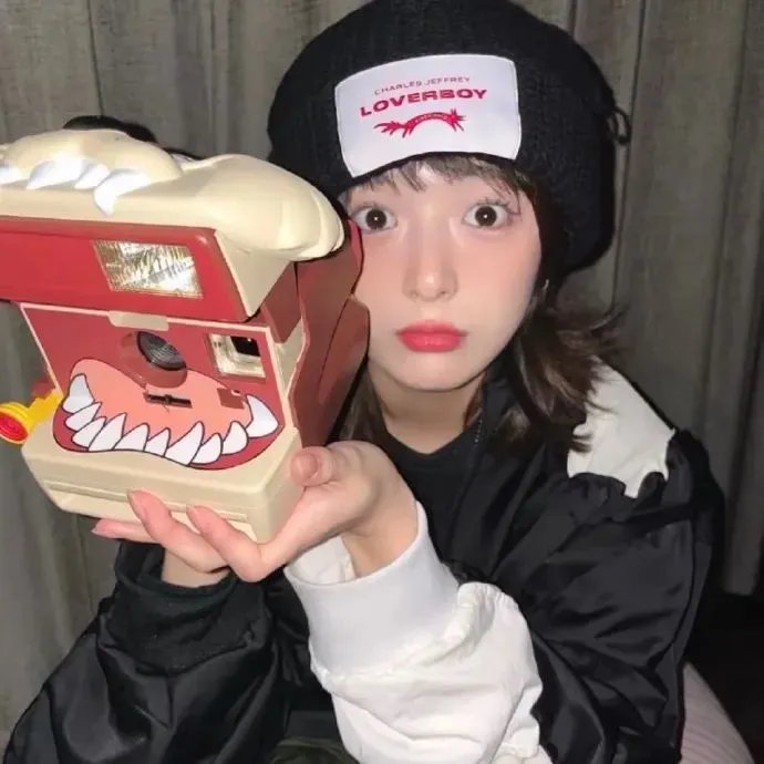 怪咖双雄